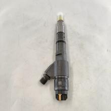 Fuel Injector for Volvo D6E Engine 20798683